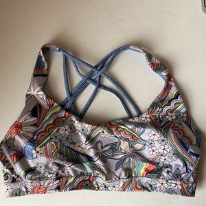 Floral print Victoria Sport Sports Bra